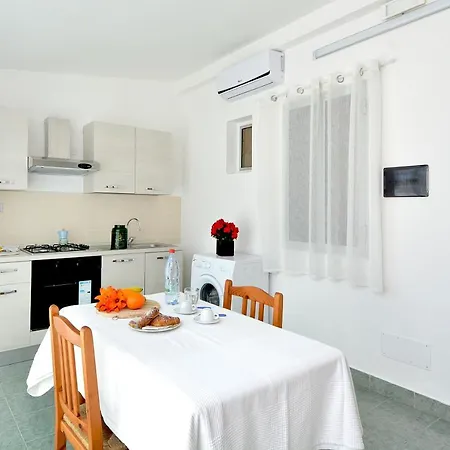 Casa Vacanza Cristina * Marina di Ragusa